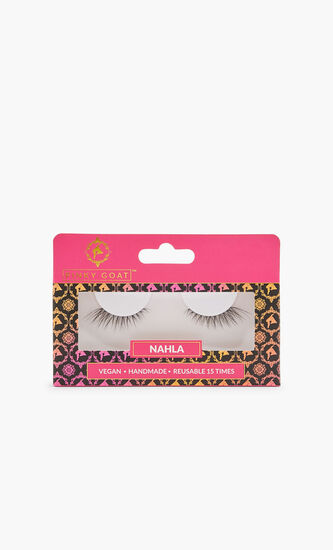 PINKY GOAT NAHLA LASH ESSENTIALS