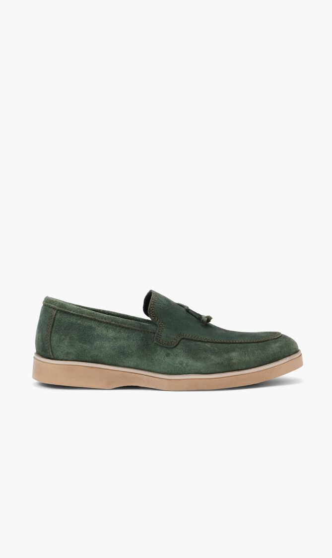 Suede Solid Loafers