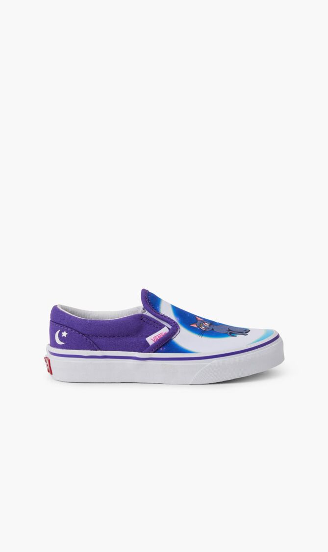 Uy Classic Slip-On