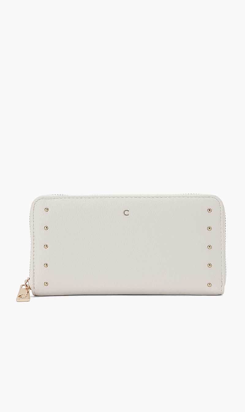 

White Dotted Wallet