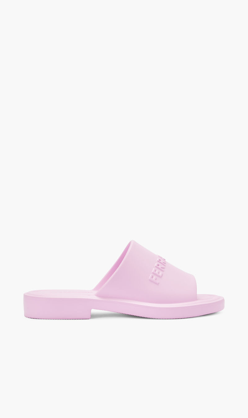 

Salvatore Ferragamo Pink Giuneva Logo Slides for Women | The Deal Outlet