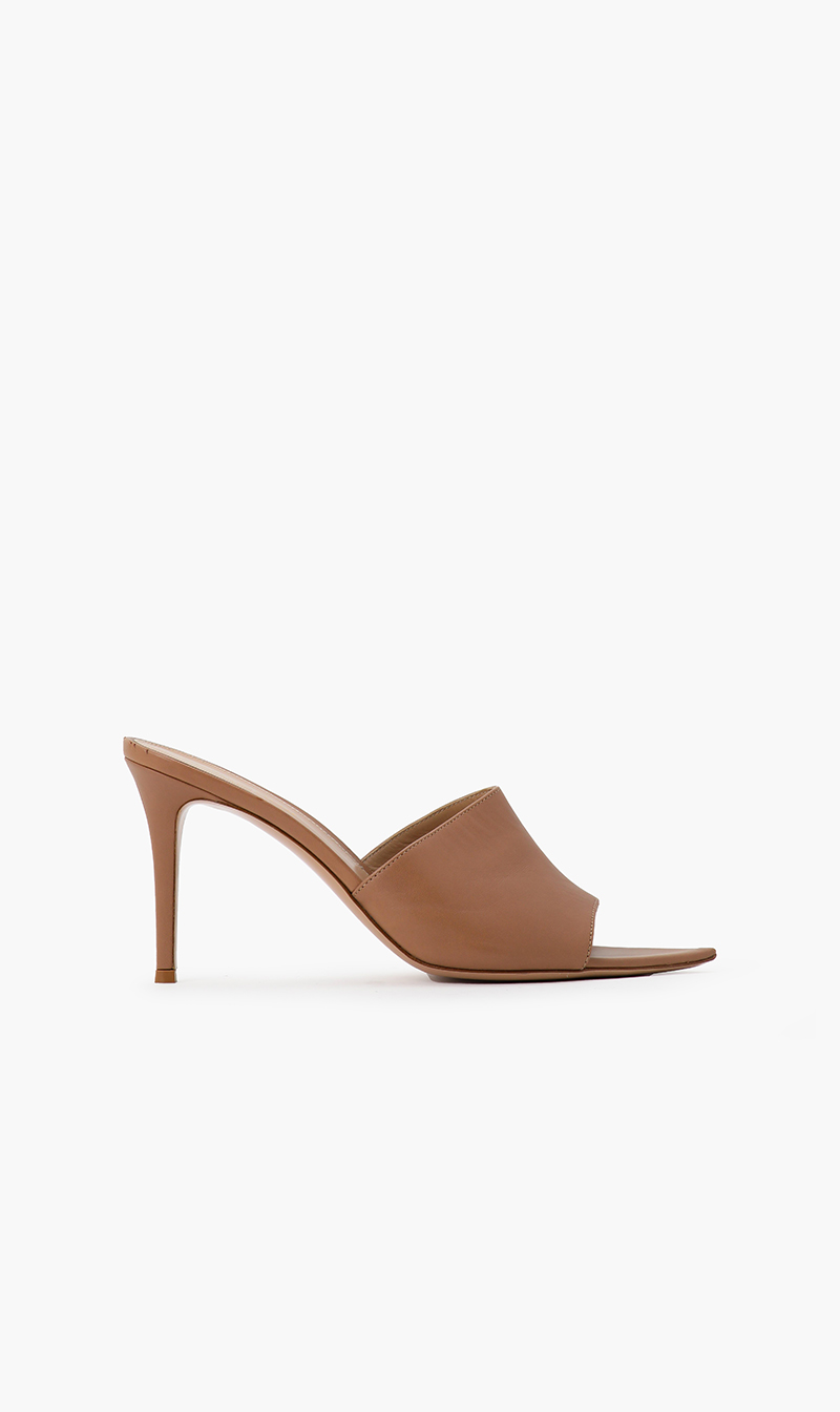 

Gianvito Rossi Open Toe Pointed Heels