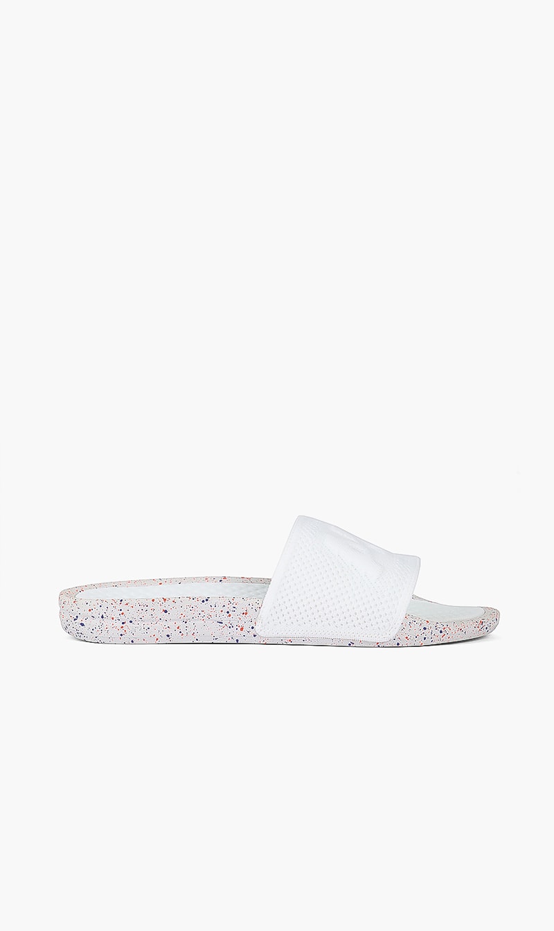 

Techloom Slides, White