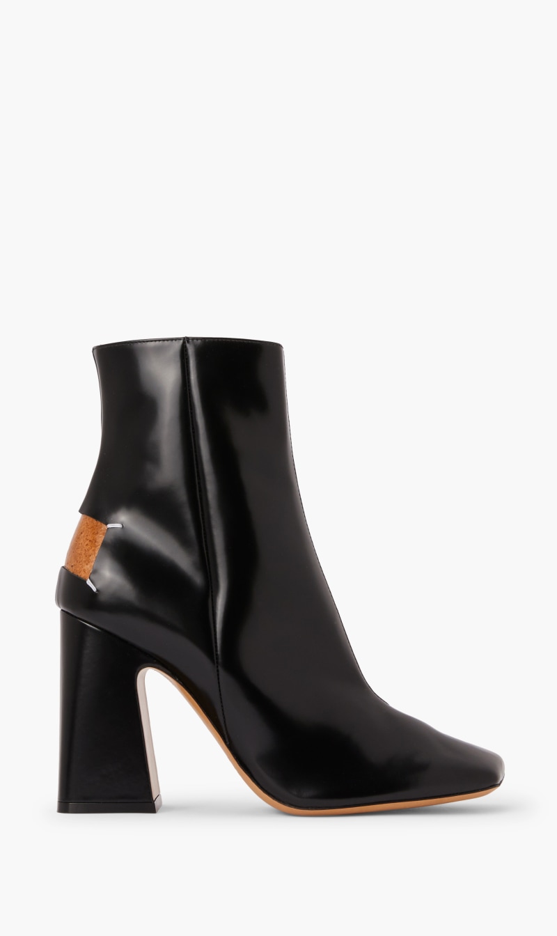 

Maison Margiela Black Ankle Boot for Women | The Deal Outlet