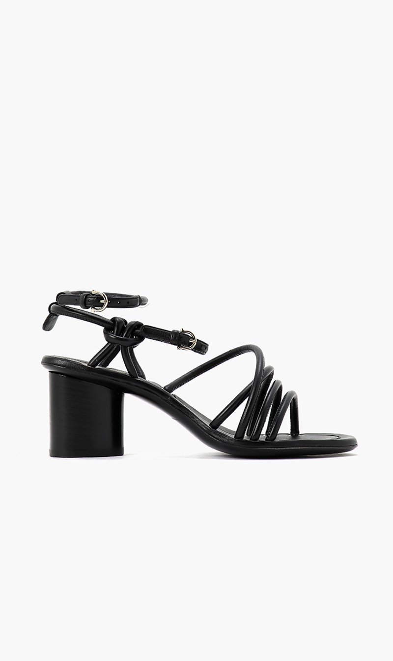 

Salvatore Ferragamo Augusta Nero Lamb