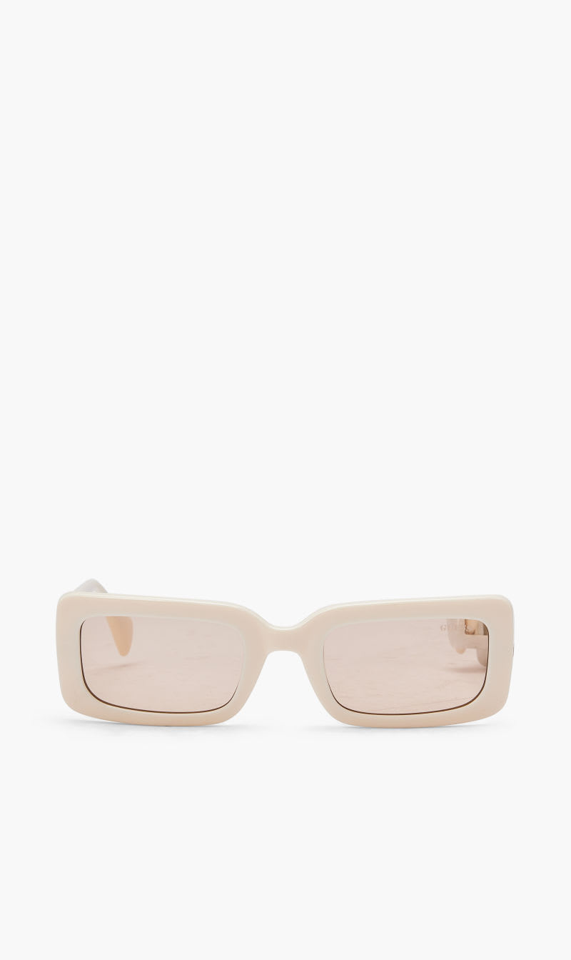 

Guess White Ivory / Brown/injected/rectangular/full Rim/-u | The Deal Outlet