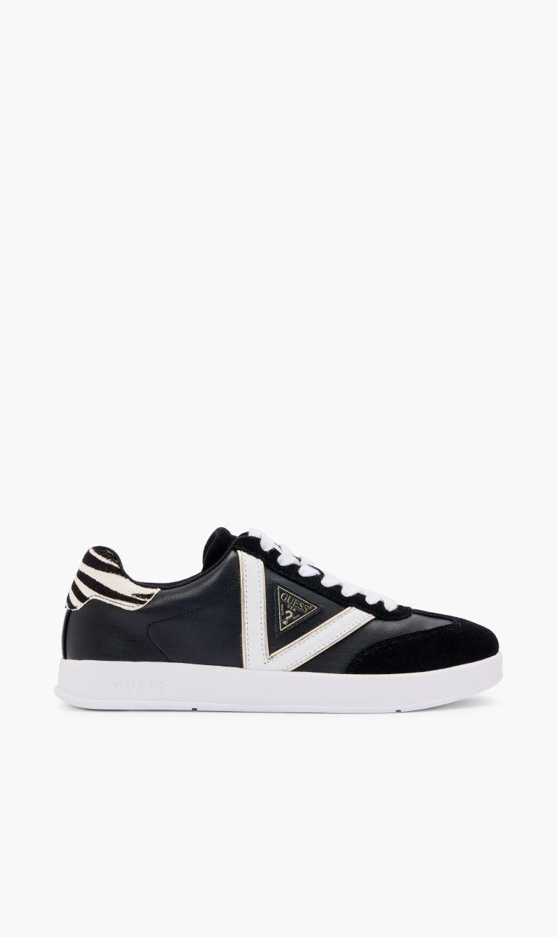 

Guess Black Sneakers/athletic Low Top Black 001 for Women | The Deal Outlet