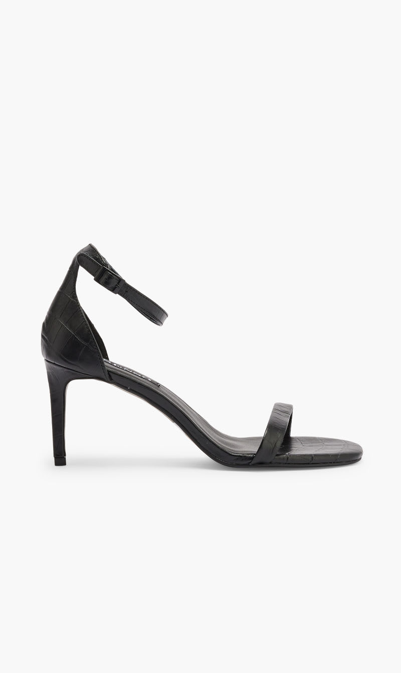 

Senso Black Quelle Iii for Women | The Deal Outlet