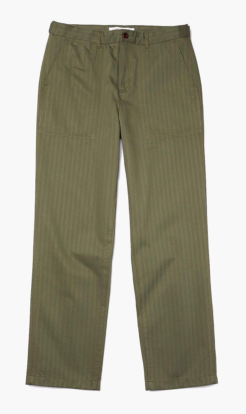 

Lacoste Green Textured Cotton Cargo Pants for Men | The Deal Outlet